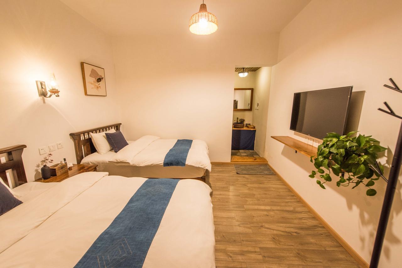 Homestay Dali Xian Jing Courtyard *